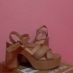 Dolce Vita - Platform Sandals